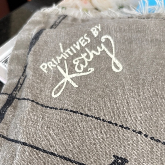 Primitives by Kathy Gray and White Map Decor, Wall Hanging, Table Cloth 27”x 28” - Picture 5 of 7